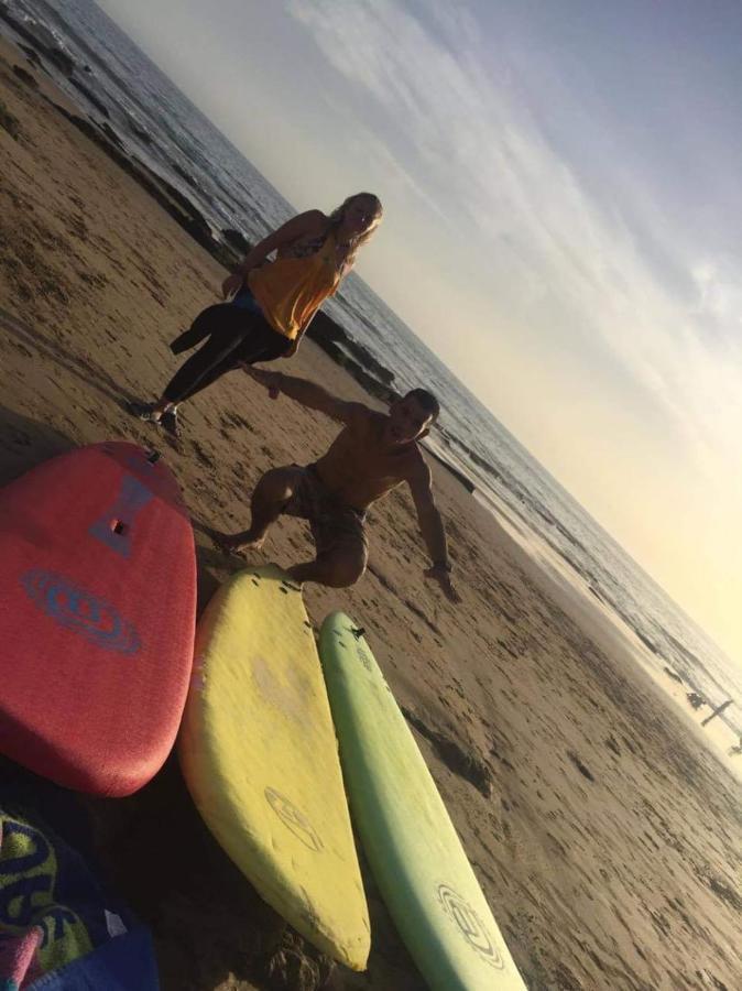 タガズー Surf & Skateホステル エクステリア 写真