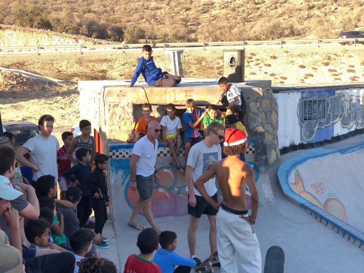 タガズー Surf & Skateホステル エクステリア 写真
