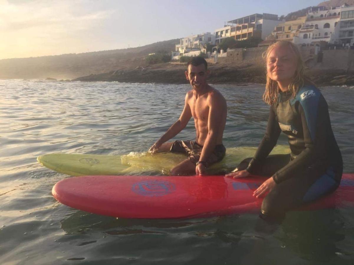 タガズー Surf & Skateホステル エクステリア 写真