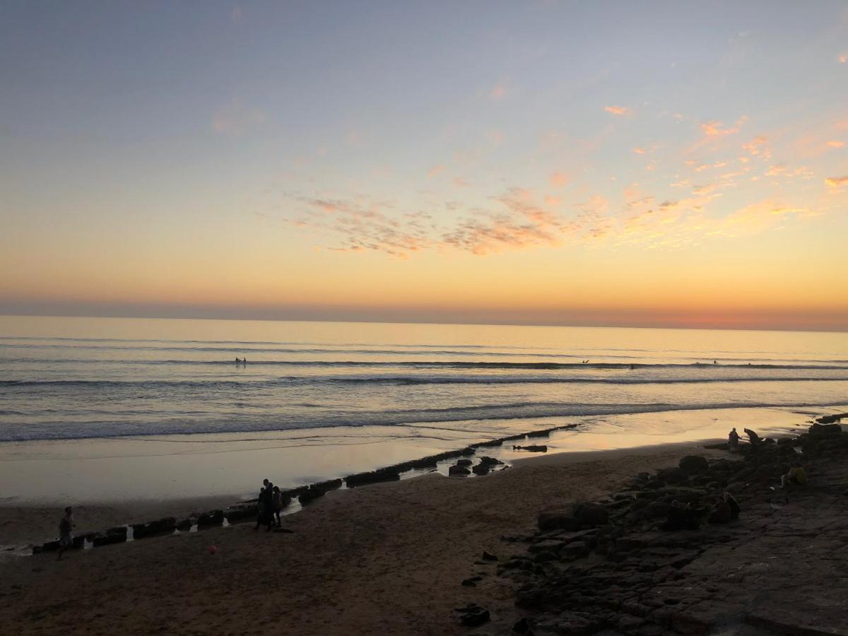 タガズー Surf & Skateホステル エクステリア 写真
